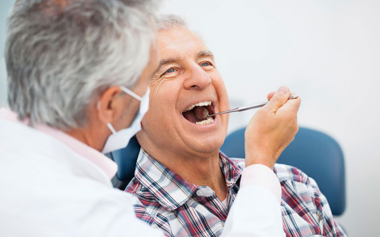 La prevención es esencial para mantener una correcta salud oral del paciente mayor Blog